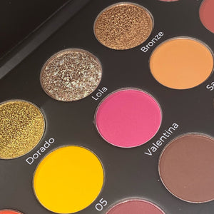 BEAUTY EYESHADOW PALETTE